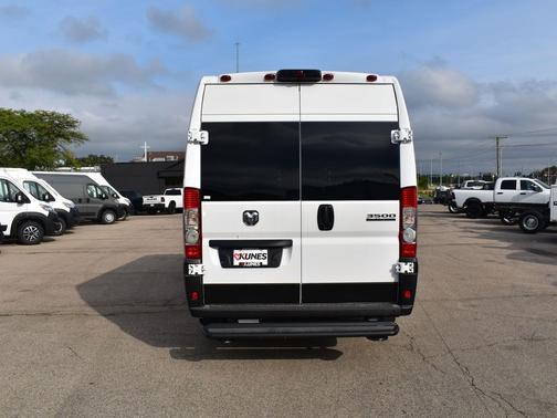 2026 RAM 3500 Promaster