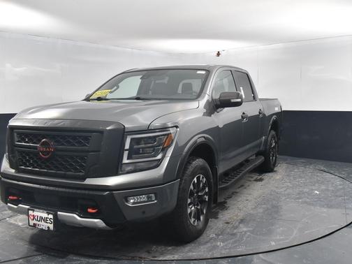 2023 Nissan Titan PRO-4X