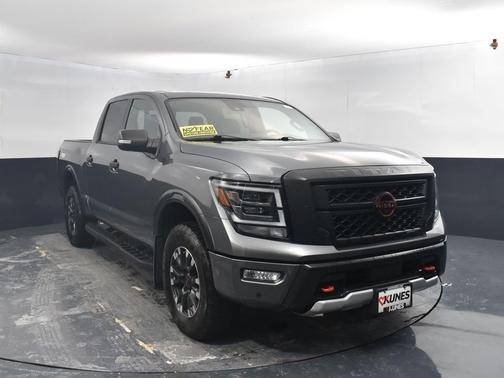 2023 Nissan Titan PRO-4X