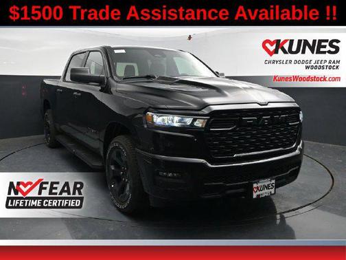 Diamond Black Crystal Pearlcoat 2026 RAM 1500 Express