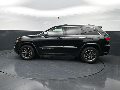 Diamond Black Crystal Pearlcoat 2020 Jeep Grand Cherokee Limited