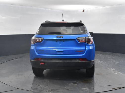 2023 Jeep Compass Trailhawk