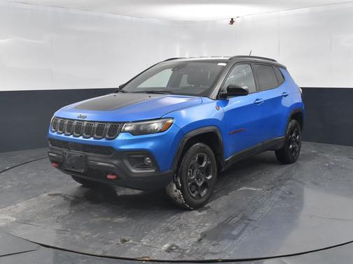 2023 Jeep Compass Trailhawk
