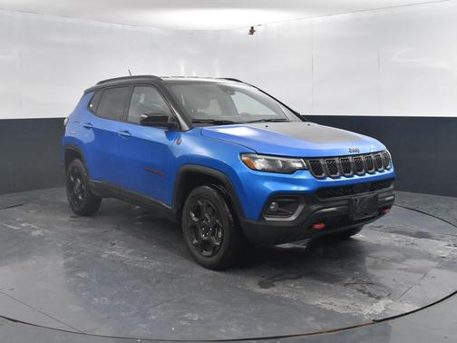 2023 Jeep Compass Trailhawk