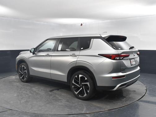 2024 Mitsubishi Outlander SE 2.5 S-AWC