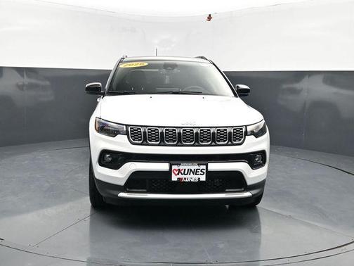 Bright White Clearcoat 2026 Jeep Compass Limited