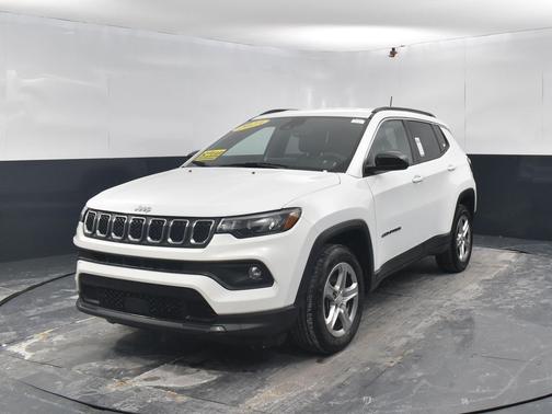 2023 Jeep Compass Latitude