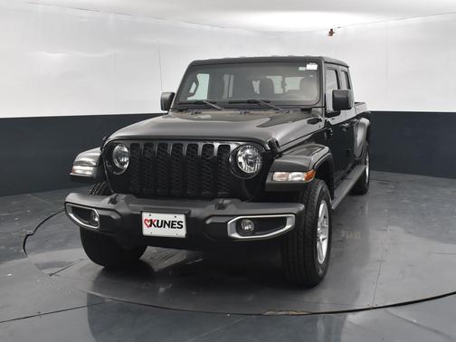 2023 Jeep Gladiator Sport S