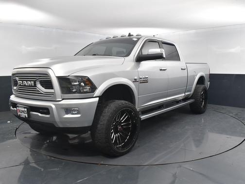 2018 RAM 2500 Big Horn Crew Cab 4x4 6'4' Box