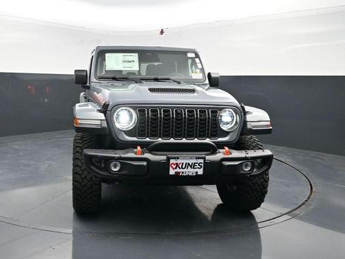 Anvil Clearcoat 2026 Jeep Gladiator Mojave X 4x4