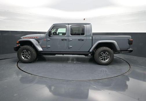 Anvil Clearcoat 2026 Jeep Gladiator Mojave X 4x4