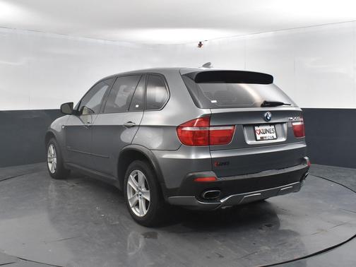 2010 BMW X5 xDrive48i