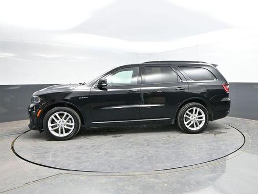 DB Black Crystal Clearcoat 2025 Dodge Durango R/T