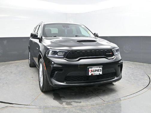 DB Black Crystal Clearcoat 2025 Dodge Durango R/T