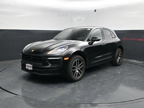 Black 2025 Porsche Macan Macan