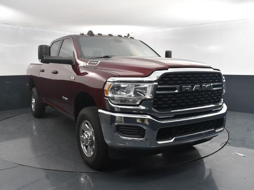 2022 RAM 2500 Big Horn Crew Cab 4x4 6'4' Box