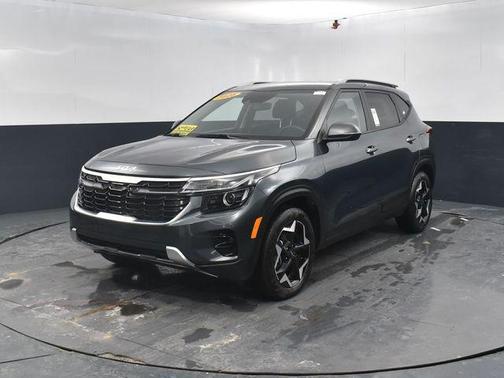 Gravity Gray 2025 Kia Seltos S