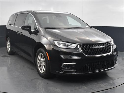 2025 Chrysler Pacifica L