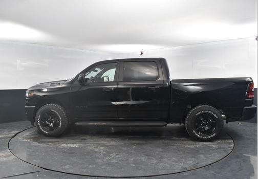 2026 RAM 1500 Warlock Crew Cab 4x4 5'7' Box