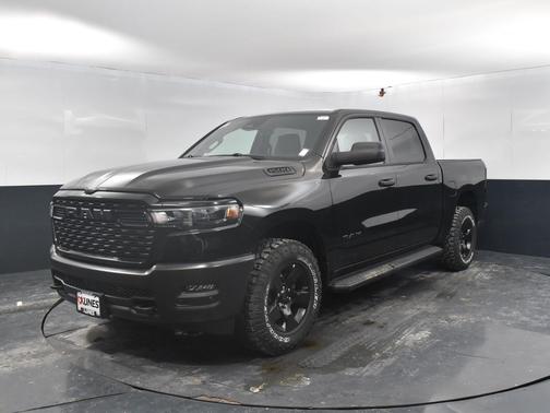 2026 RAM 1500 Warlock Crew Cab 4x4 5'7' Box