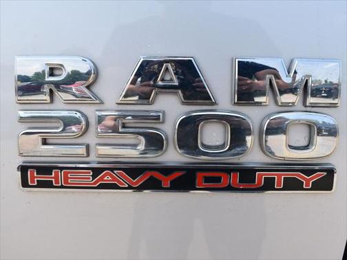 2018 RAM 2500 Tradesman Crew Cab 4x4 8' Box