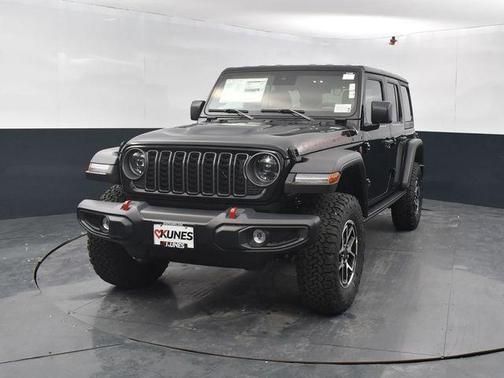 Black Clearcoat 2025 Jeep Wrangler Rubicon