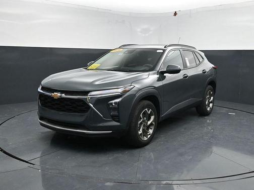 Cypress Gray 2025 Chevrolet Trax LT