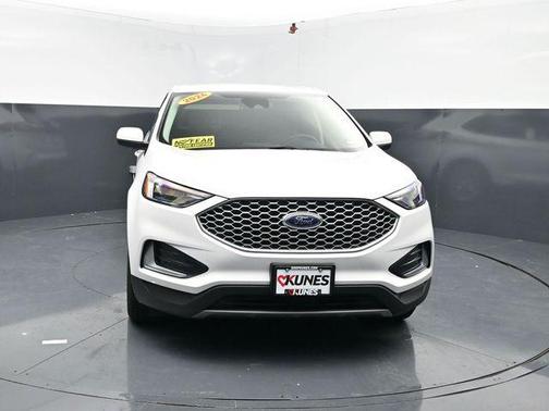 Oxford White 2024 Ford Edge SEL