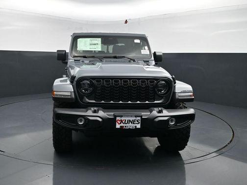 Anvil Clearcoat 2026 Jeep Gladiator Willys 4x4