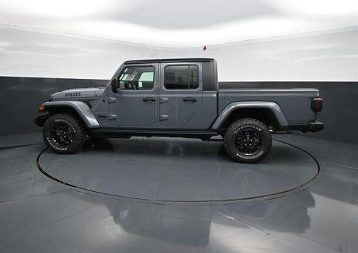 Anvil Clearcoat 2026 Jeep Gladiator Willys 4x4
