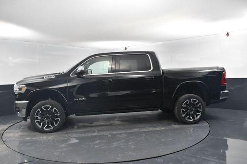 Diamond Black Crystal Pearlcoat 2026 RAM 1500 Longhorn
