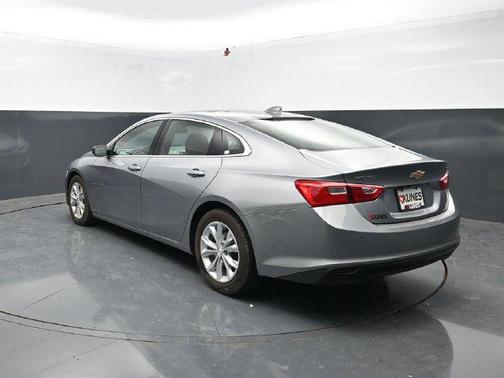 Sterling Gray Metallic 2024 Chevrolet Malibu FWD 1LT