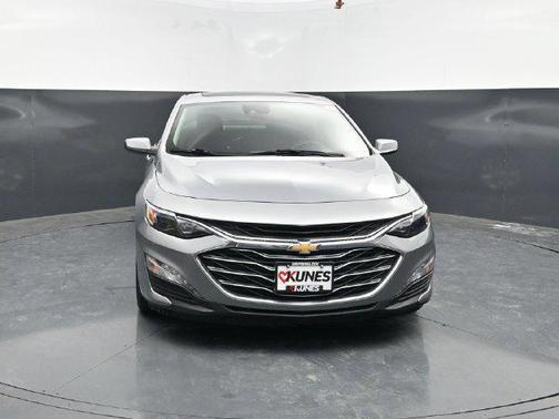 Sterling Gray Metallic 2024 Chevrolet Malibu FWD 1LT