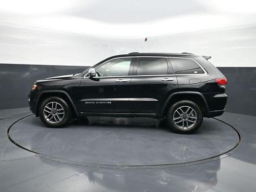 Diamond Black Crystal Pearlcoat 2020 Jeep Grand Cherokee Limited