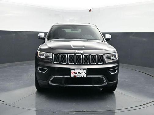 Diamond Black Crystal Pearlcoat 2020 Jeep Grand Cherokee Limited