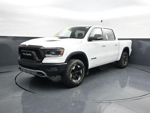 Bright White Clearcoat 2022 RAM 1500 Rebel