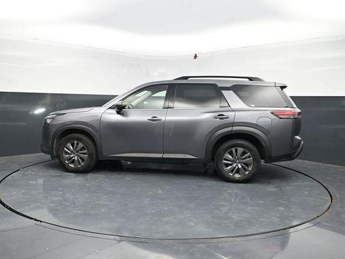 Gun Metallic 2024 Nissan Pathfinder SV 4WD