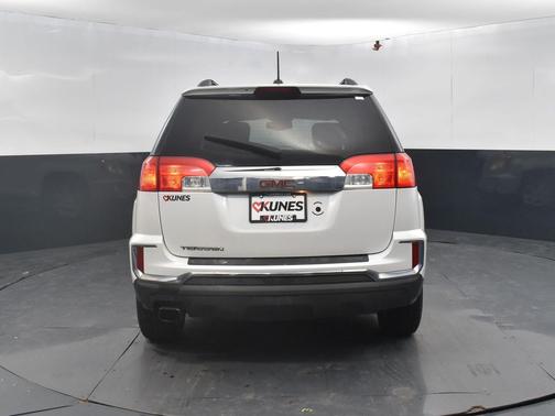 2016 GMC Terrain SLE-2