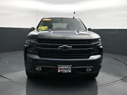 Black 2020 Chevrolet Silverado 1500 RST
