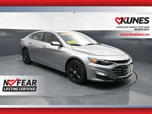 Sterling Gray Metallic 2024 Chevrolet Malibu FWD 1LT