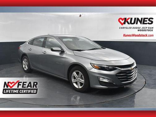 Sterling Gray Metallic 2024 Chevrolet Malibu FWD 1LT