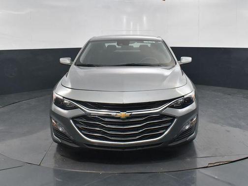 Sterling Gray Metallic 2024 Chevrolet Malibu FWD 1LT