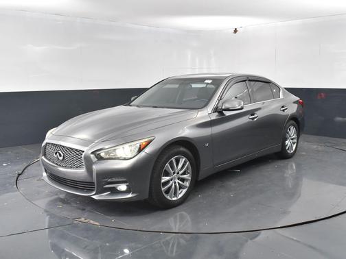 2015 INFINITI Q50 Premium