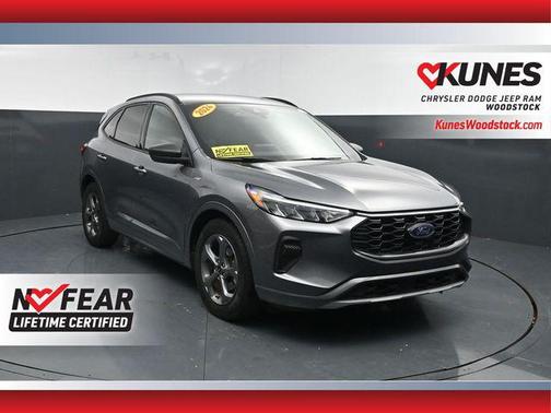 Carbonized Gray Metallic 2024 Ford Escape ST-Line