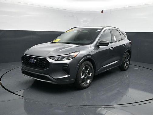 Carbonized Gray Metallic 2024 Ford Escape ST-Line