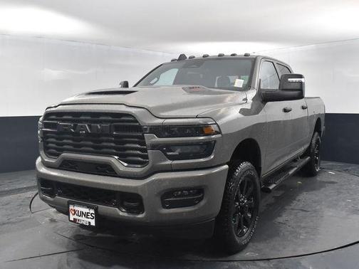 Ceramic Gray Clearcoat 2026 RAM 2500 Black Express