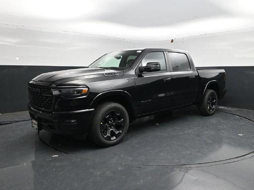 Diamond Black Crystal Pearlcoat 2027 RAM 1500 Big Horn/Lone Star