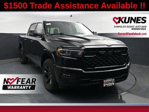Diamond Black Crystal Pearlcoat 2027 RAM 1500 Big Horn/Lone Star