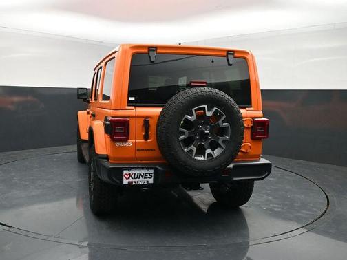 Joose 2026 Jeep Wrangler 4-Door Sahara 4x4