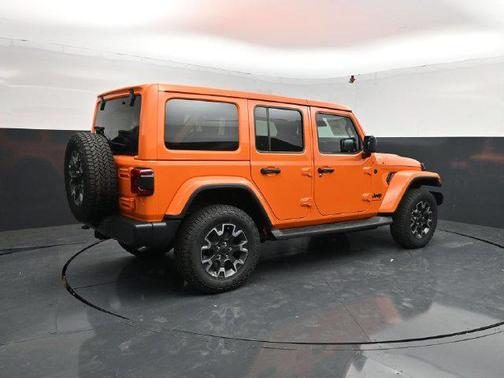 Joose 2026 Jeep Wrangler 4-Door Sahara 4x4